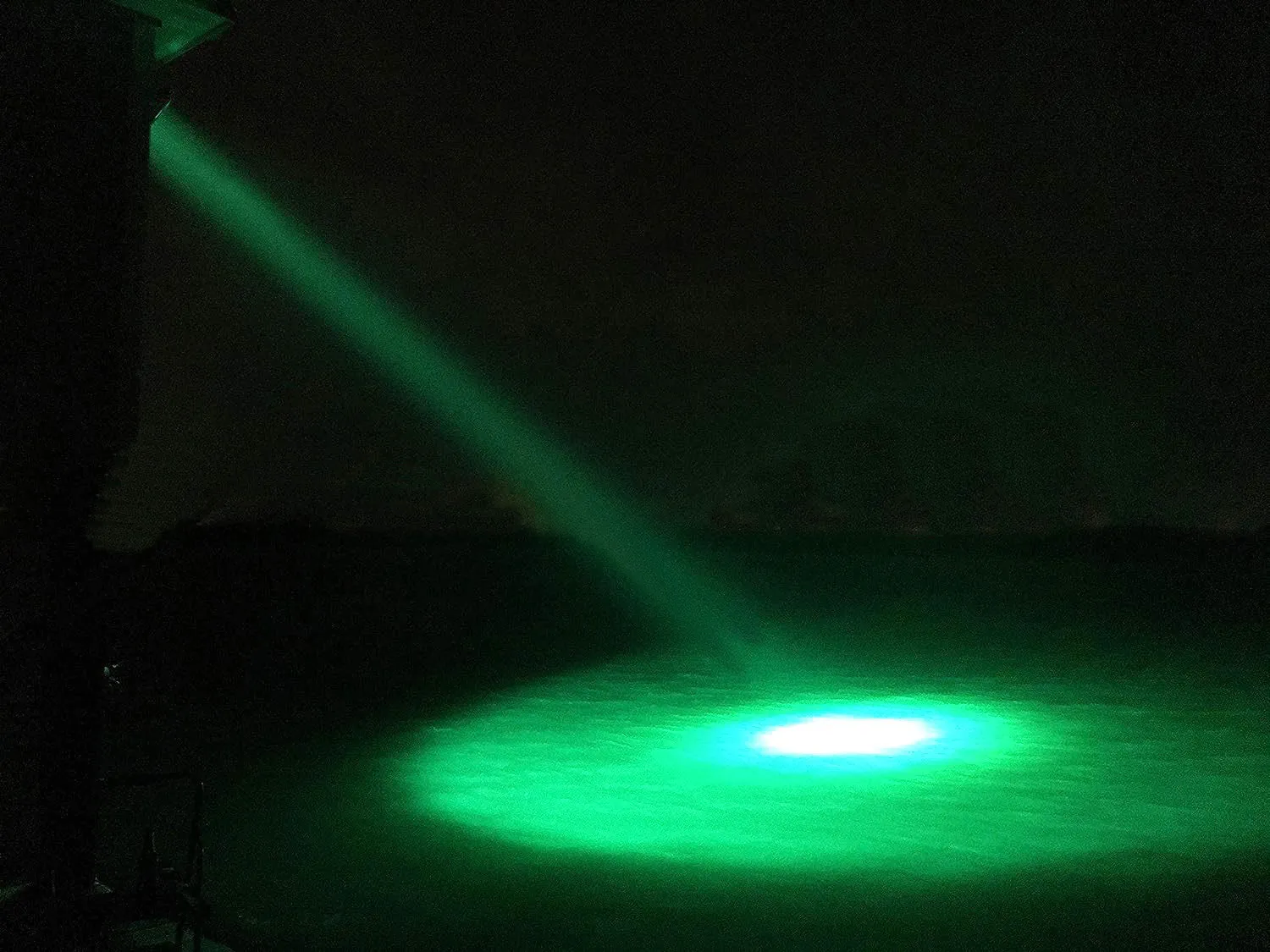 Above Water Green Fishing Spotlight