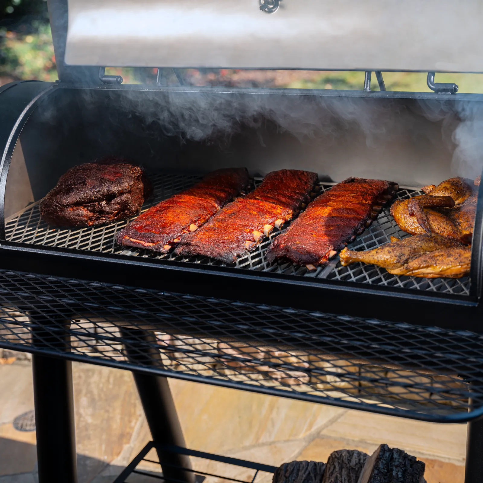 Competition Pro™ Offset Smoker Charcoal Grill
