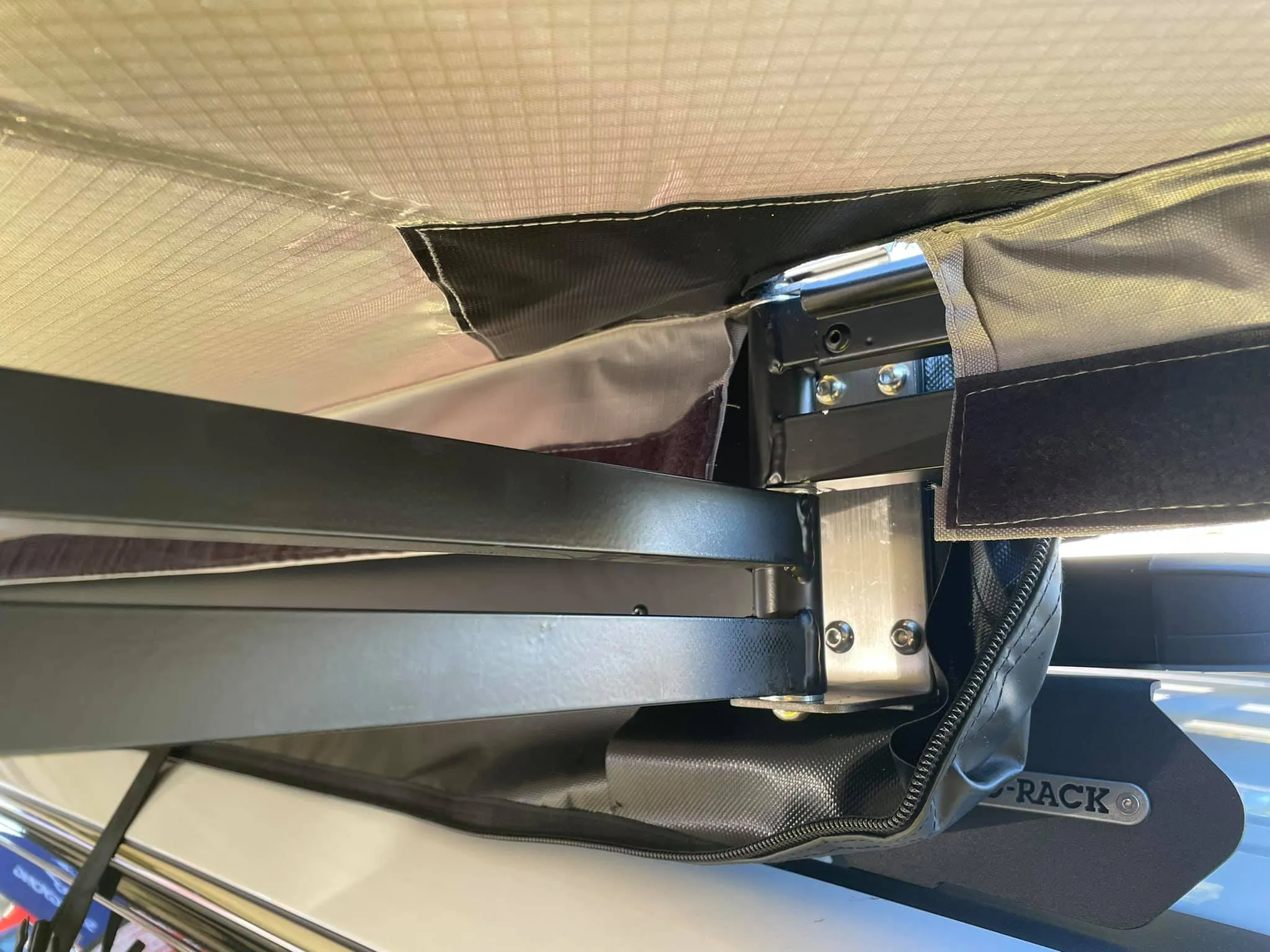 Extreme 180 Awning